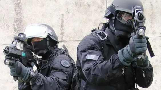 Terorist islamist, arestat înainte să ajungă în Italia