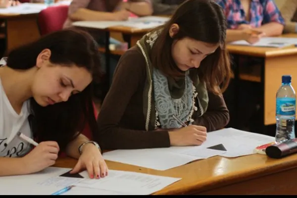 Bacalaureat 2016 Barem Română. Cum se rezolvă corect subiectele la ROMÂNĂ la BAC 2016