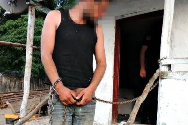SCLAVIE în Argeş. Primarul ŞTIA de existenţa minorilor supuşi la muncă forţată