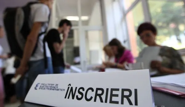 BACALAUREAT 2017, sesiunea de toamnă. Au început înscrierile la BAC