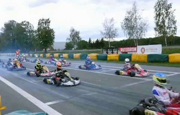 CUPA PRESEI LA KARTING. Realitatea TV a urcat din nou pe podium