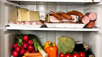 Aceste alimente hrănesc celulele canceroase. Dacă sunt excluse din dietă, cancerul nu mai avansează
