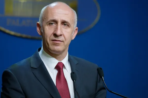 Ministrul Transporturilor, Dan Costescu, victima declarațiilor șocante făcute la Realitatea TV
