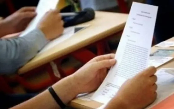 BAC 2016 Cum s-a copiat la Bacalaureat. Topul celor mai performante dispozitive de fraudat examene