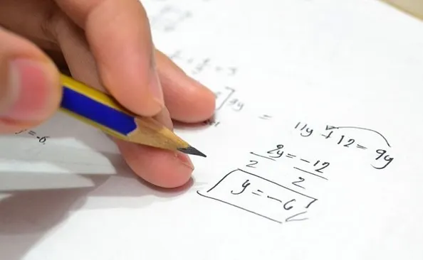 BACALAUREAT 2016 MATEMATICĂ. Avem subiectele! Barem şi rezolvări corecte - miercuri, 6 iulie