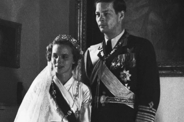 Regina Ana a murit. Legătura neştiută cu regina Elisabeta a Marii Britanii