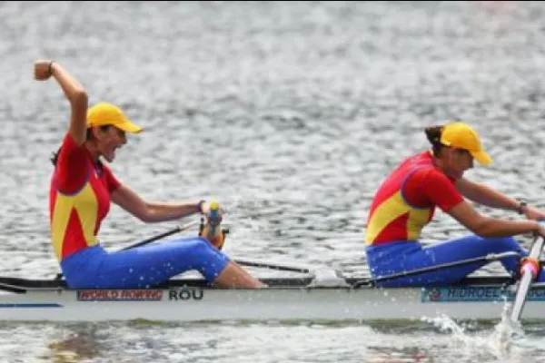 JO 2016. Laura Oprea şi Mădălina Bereş s-au calificat în semifinale la dublu rame