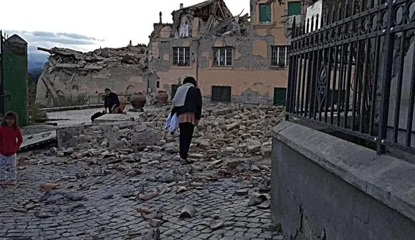Cine sunt cele două românce care şi-au pierdut viaţa sub dărâmături în Italia?