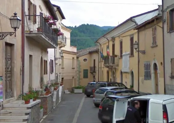 Nou seism în Italia. Panică în Amatrice, unde s-a prăbuşit faţada unei clădiri
