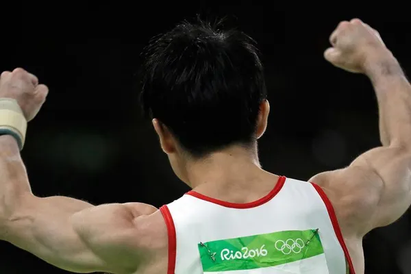 OLIMPIADĂ. Rezultatele finalei de gimnastică masculină, individual-compus. Cine a luat aurul