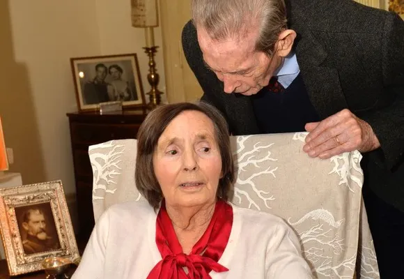 O dragoste de 68 de ani. Ultima fotografie cu Regina Ana şi Regele Mihai împreună