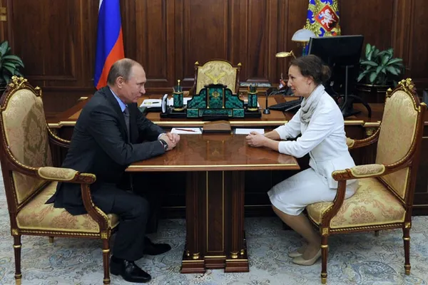 Rusia, ţara extremelor. Noul comisar pentru Drepturile Copiilor are o credinţă bizară şi deranjantă