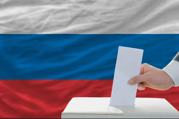 Iată cum se fură la alegerile din RUSIA. Camerele de supraveghere au surprins totul!