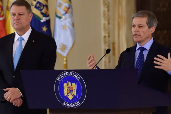 Nu se poate guvern politic cu premier tehnocrat? Sigur că se poate