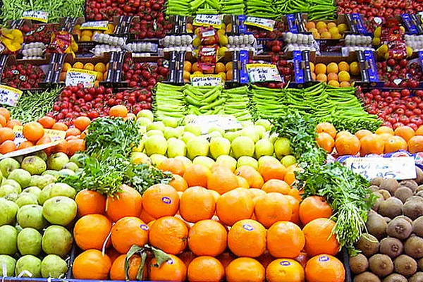 Legea privind combaterea risipei alimentare a fost adoptată. Cine va beneficia de alimente