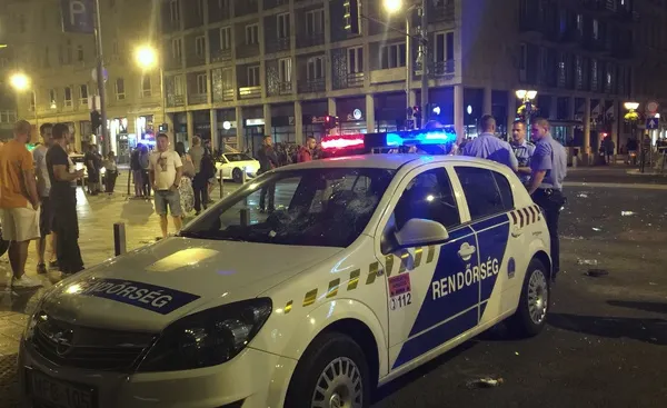 ALERTĂ în Budapesta: O explozie a avut loc în centrul capitalei Ungariei! Doi polițiști, răniți