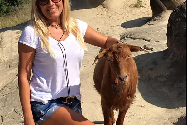 Elena Udrea se dedică credinței. Ce decizie crucială a luat celebra blondă