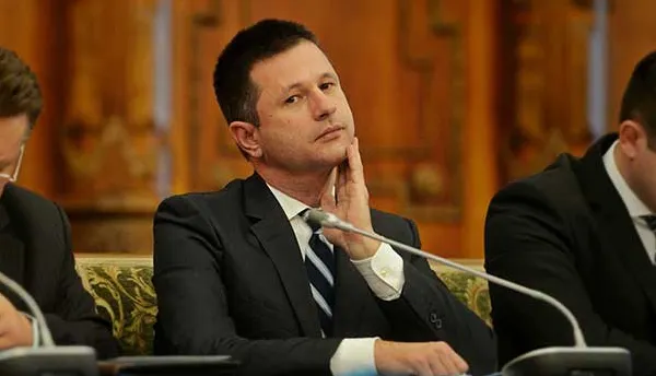 Ministrul Energiei, chemat la Guvern să dea explicaţii privind declaraţia sa de avere