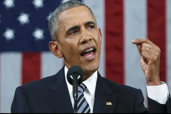 Obama critică Rusia: "O țară mai mică, o țară mai slabă"