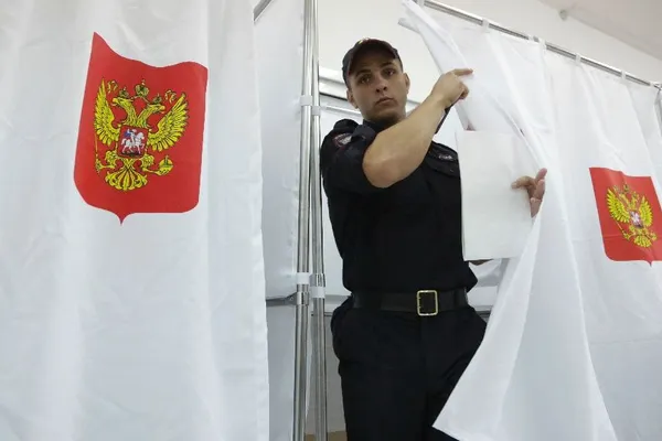 Poliția a găsit dovezi de fraude la alegerile parlamentare din Rusia