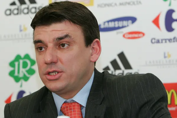 Adio Didi Prodan! Trupul neînsuflețit al marelui fotbalist a fost depus la Arena Naţională