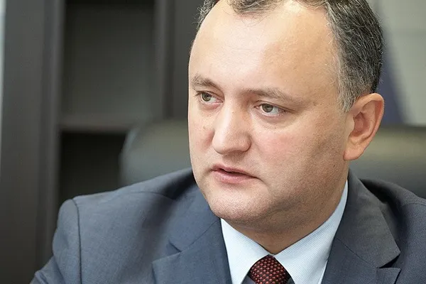 Igor Dodon îndeamnă Rusia să stopeze românizarea tinerilor din Republica Moldova