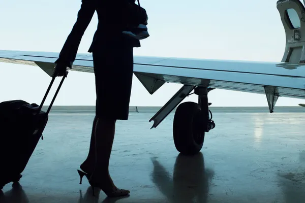Viaţa secretă a stewardeselor: "Abuzurile la care suntem supuse sunt inacceptabile"