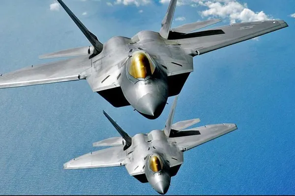 Ucraina va efectua exerciții militare în apropierea Crimeii