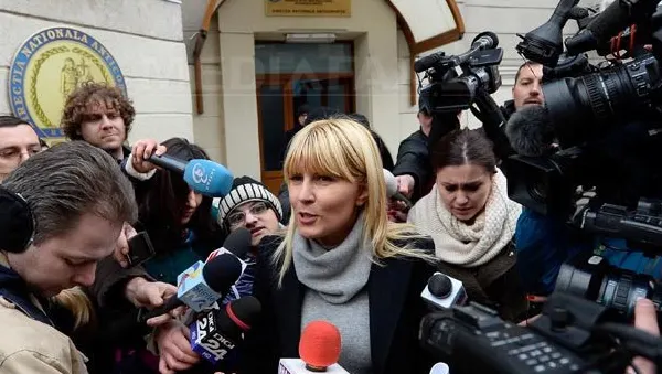 Elena Udrea şi Ioana Băsescu, audiate la DNA
