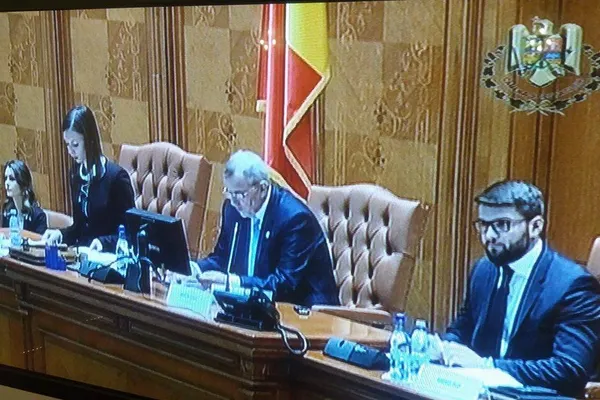Moțiunea de cenzură - ce guverne au căzut prin acestă procedură parlamentară