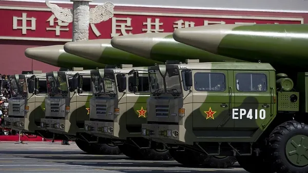 De ce Rusia n-ar trebui să-şi facă griji DOAR pentru scutul antirachetă european. Veste din China