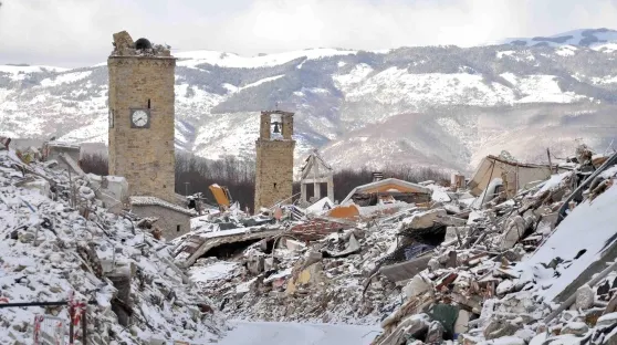 Bilanțul morților din hotelul lovit de avalanșă în Italia a crescut la 23
