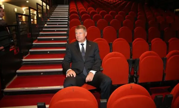 Iohannis a trimis la reexaminare legea privind trimisul Guvernului la Curtea de Justiţie a UE