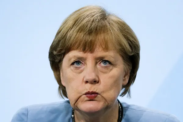 Angela Merkel va discuta pentru prima oară cu Donald Trump despre Rusia