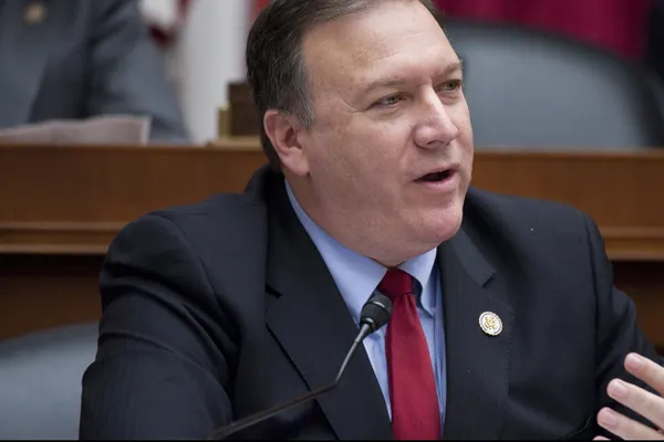 Șeful CIA: Wikileaks este un serviciu de informații ostil sprijinit de Rusia