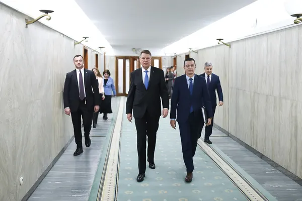 Cum a aflat Grindeanu că Iohannis merge la Victoria, pentru a participa la şedinţa de guvern