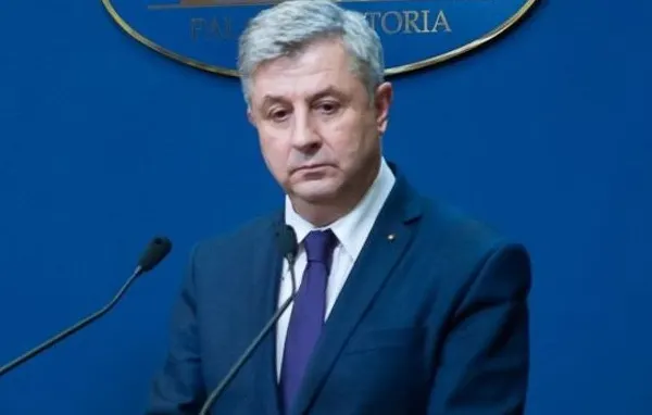 Guvernul ezită cu modificarea Codului Penal. Aşteaptă deciziile Curţii Constituţionale