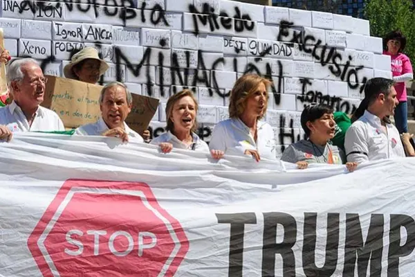 Proteste masive în Mexic împotriva lui Donald Trump