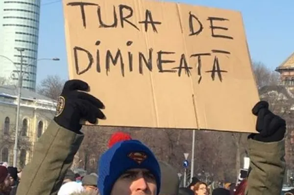 BBC: Guvernul român se retrage strategic sau se predă?