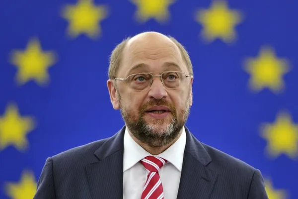 Martin Schulz, peste Angela Merkel în ultimele sondaje din Germania