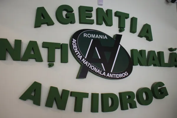 Guvernul a aprobat reorganizarea Agenției Antidrog. Instituția va fi coordonată direct de premier