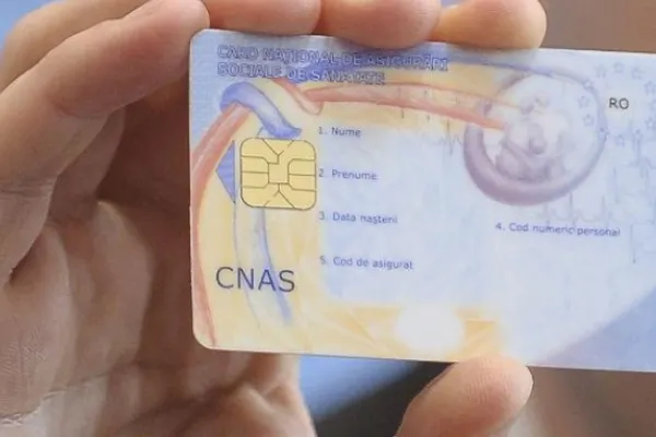 Cardul de sănătate ar putea fi desființat. Informațiile de pe el, introduse pe un nou tip de buletin