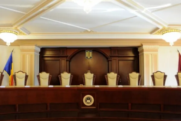 CCR, despre conflictul dintre DNA şi Guvern: Ministerul Public şi-a încălcat atribuţiile
