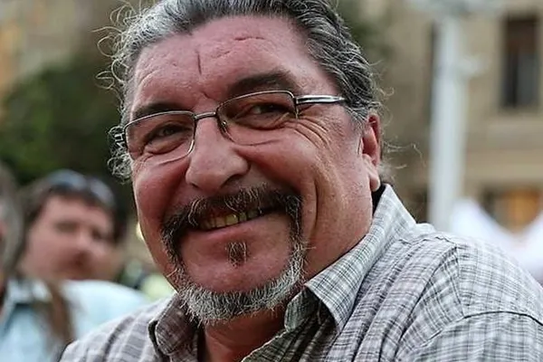 A scris pe Facebook că polițiștii care parchează pe trotuar sunt "nesimțiți". Ce amendă a primit!