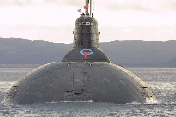 Rusia trimite cel mai mare submarin din lume în Marea Baltică: are 20 de rachete nucleare