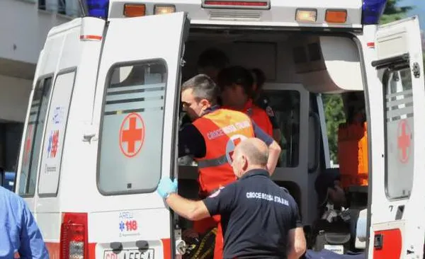 Accident GRAV în Italia: 8 români răniți, între care 3 sunt în stare gravă! Un italian a murit