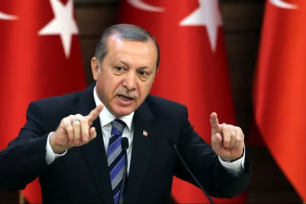 Proteste în Turcia împotriva victoriei lui Erdogan la referendum
