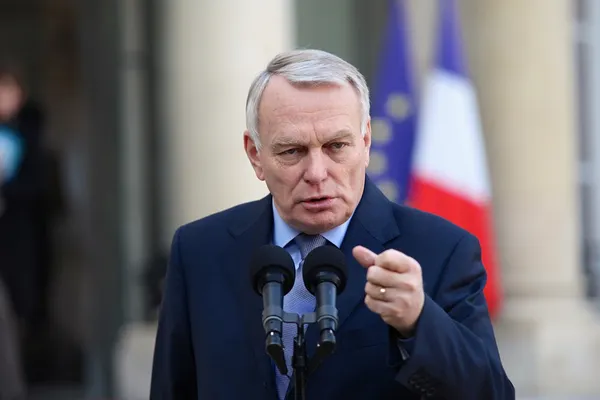 Ministrul de Externe francez: Rusia trebuie să înceteze cu „ipocrizia” în privința Siriei
