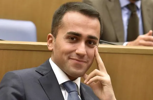 Un politician italian jigneşte România: "Italia a importat 40% dintre infractorii lor". Reacția MAE