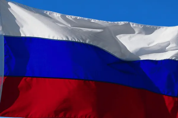 Un mare scriitor rus a MURIT. Tragedie pentru Rusia
